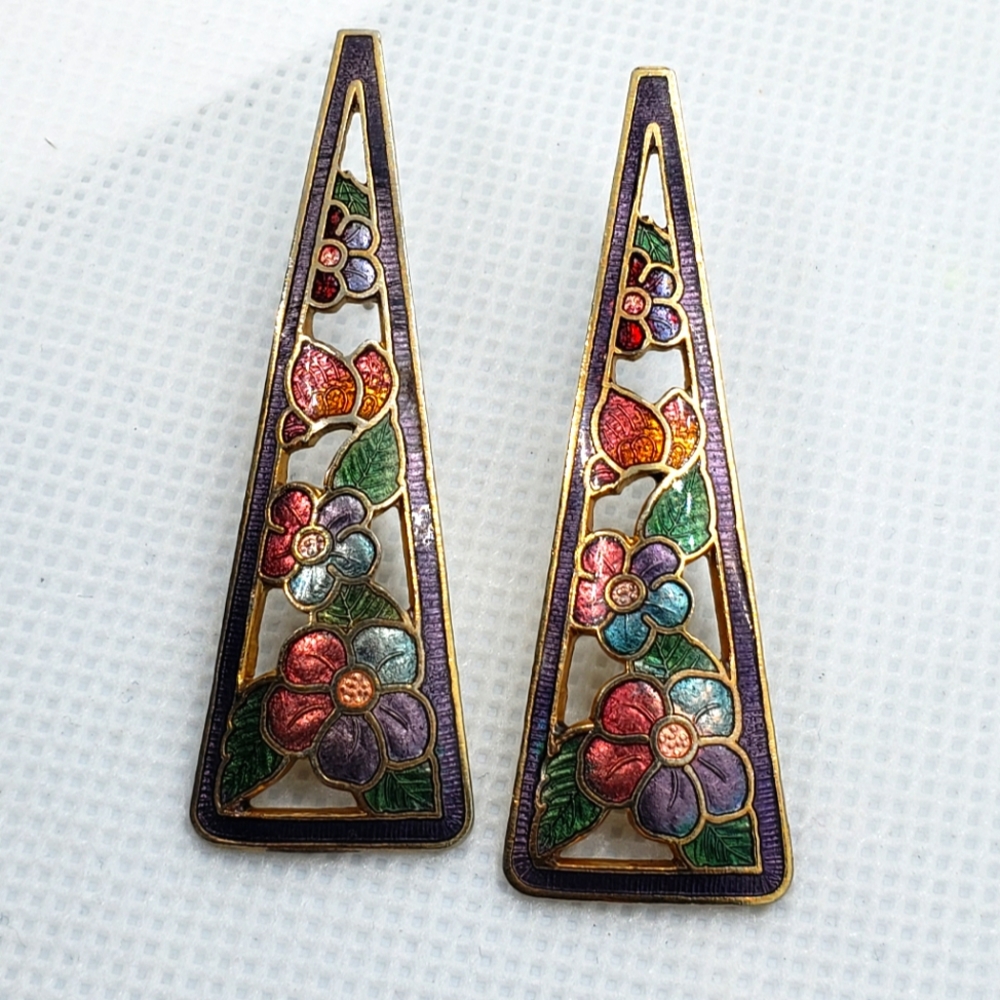 Vintage 1980's triangular stud earrings